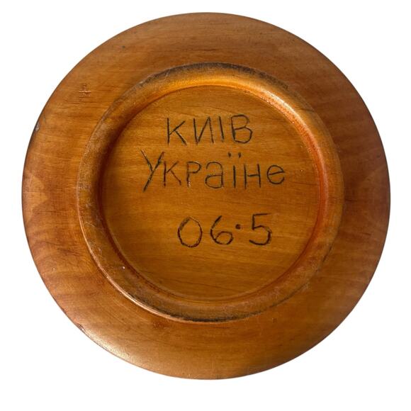 Ukranian Pysanka Wooden 2 Wooden Eggs on wooden matching plate - Picture 8 of 11